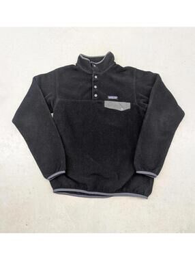 Patagonia Synchilla Two-Tone Black and Gray Fleece Sweater